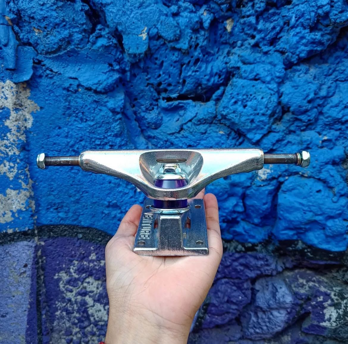 Trucks Venture 5.2 ¨All Polished¨
