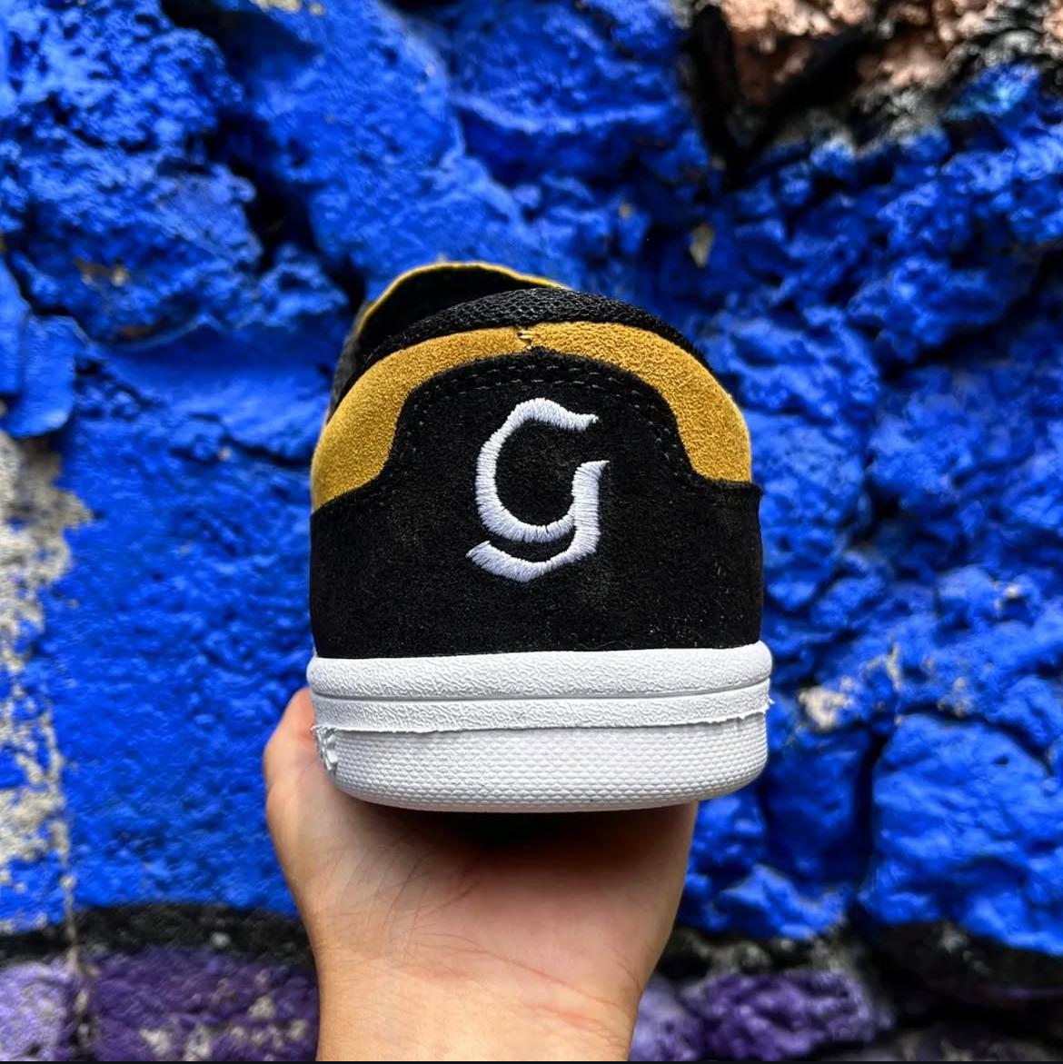 Tenis Gremio ¨Medieval Manifesto¨