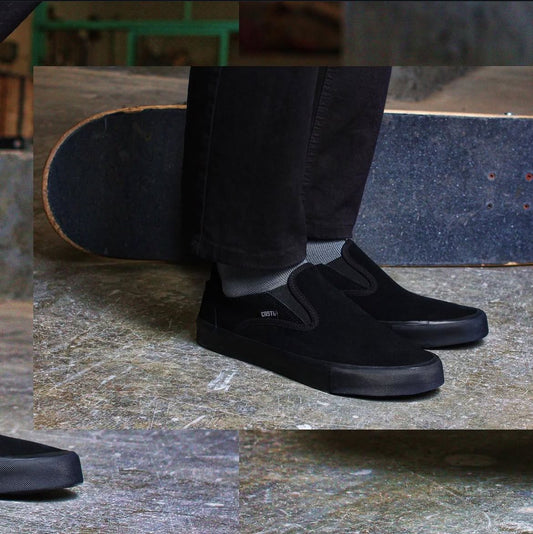 Tenis Casta ¨Miclo Negro Total¨