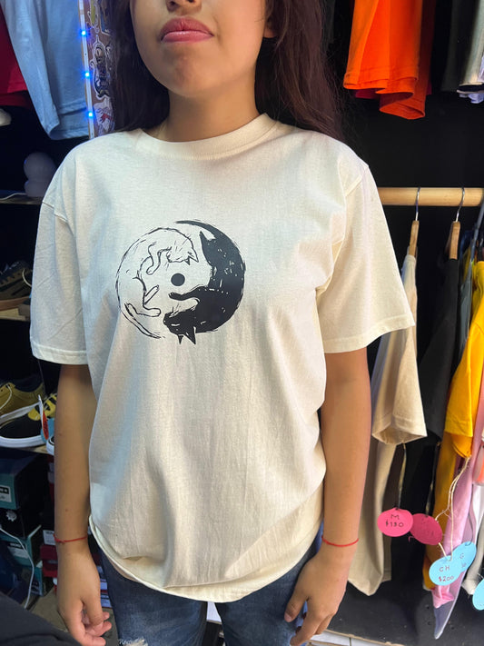 Playera “Yin Yang Cat C”
