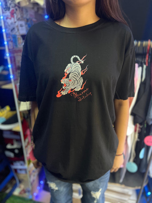 Playera “Dharmayera Tigre Black”
