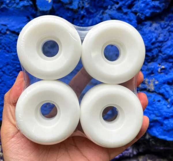 Ruedas Blank 56mm